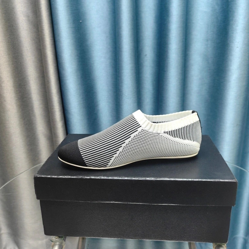 Fashionable Chxnxl Casual Shoes 123821