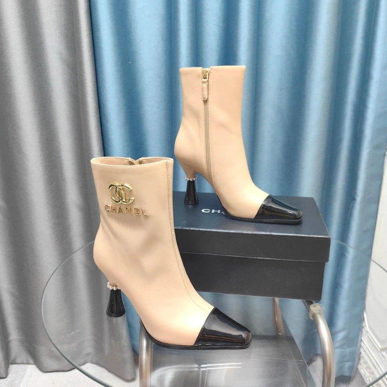 Compact Chxnxl Boots 123921