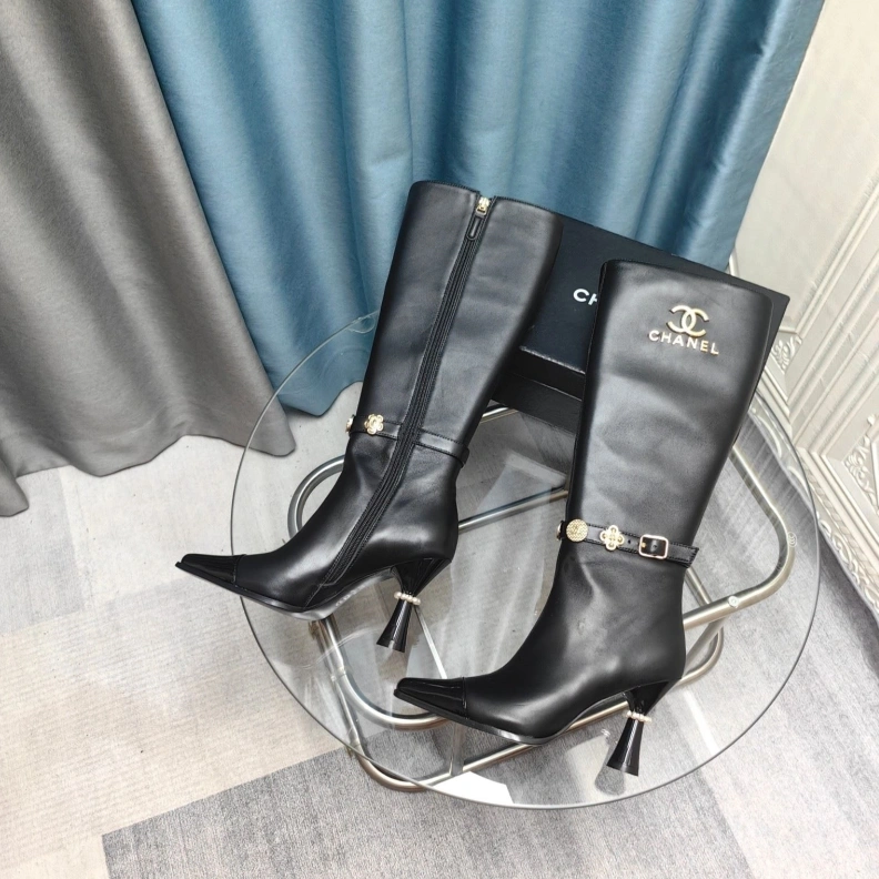 Soft Chxnxl Boots 123916
