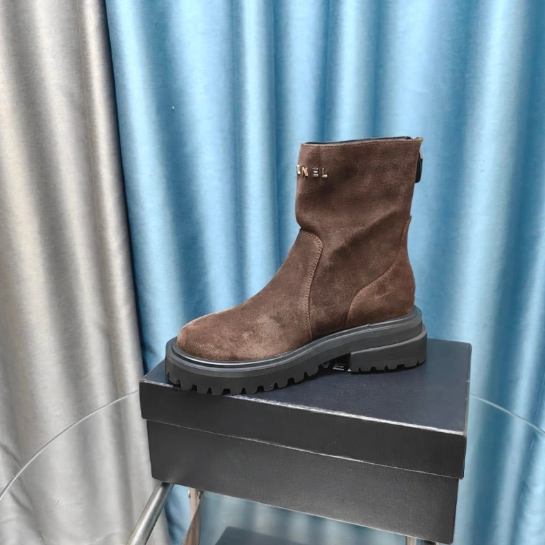 Practical Chxnxl Boots 123913