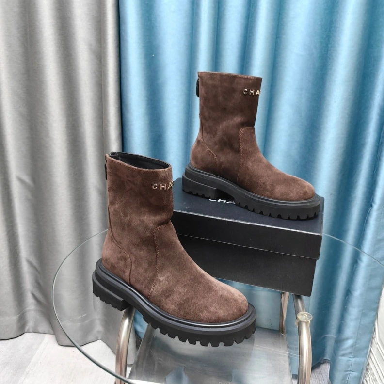 Practical Chxnxl Boots 123913