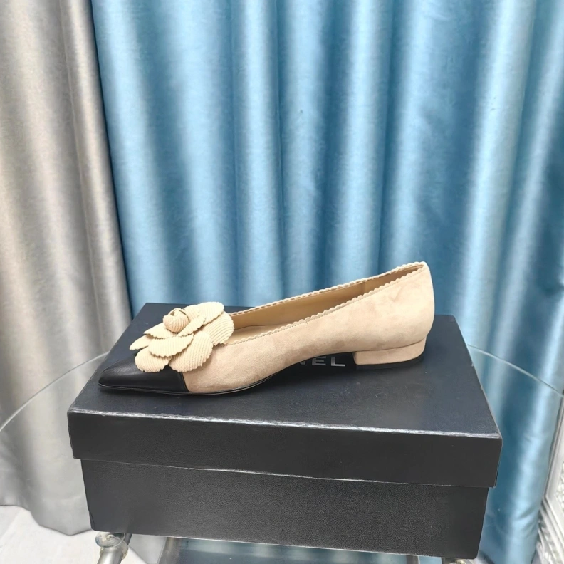 Timeless Chxnxl Flat Shoes 123712