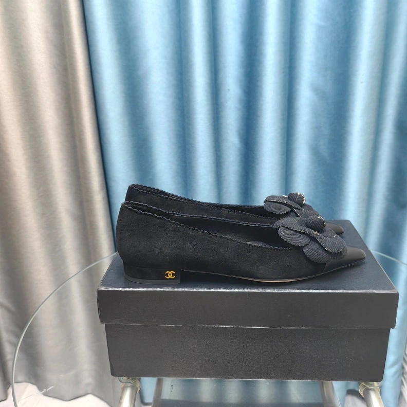 Chxnxl Flat Shoes Bold 123704