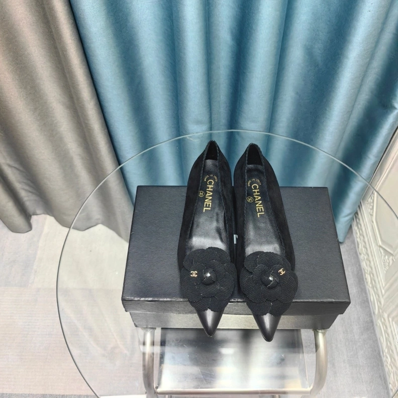 Chxnxl Flat Shoes Bold 123704