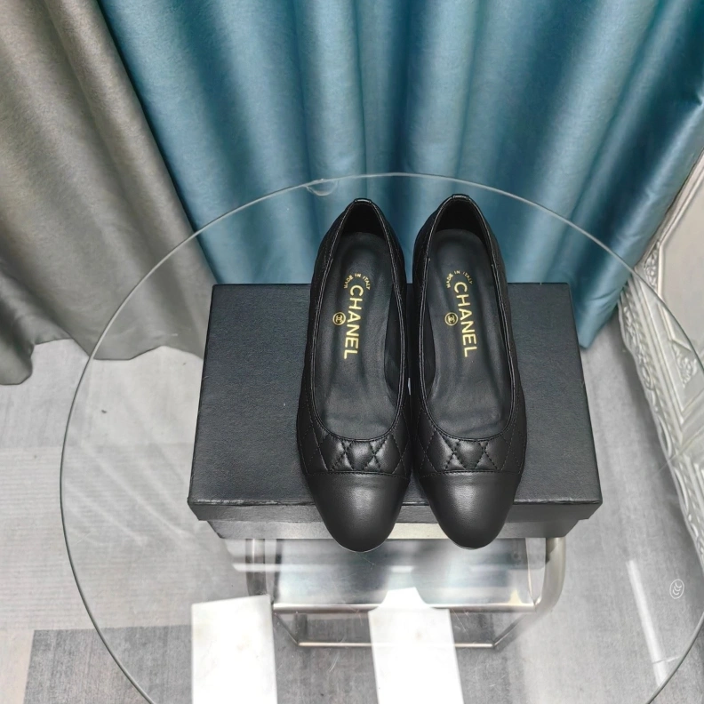 Durable Chxnxl Flat Shoes 123701