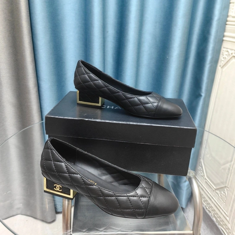 Durable Chxnxl Flat Shoes 123701