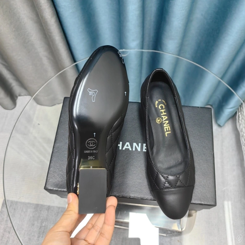 Durable Chxnxl Flat Shoes 123701