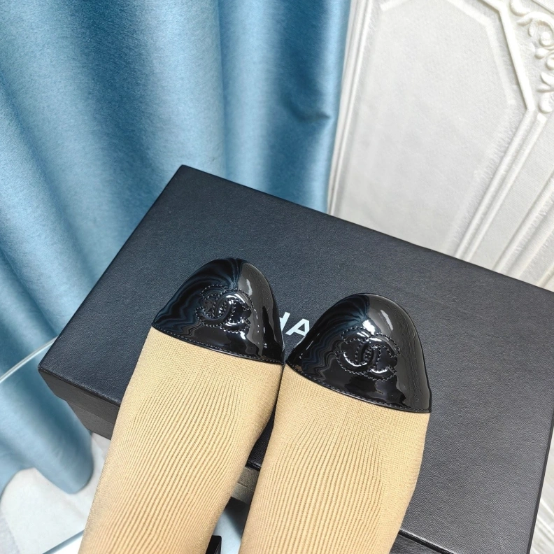 Flexible Chxnxl Boots 123903