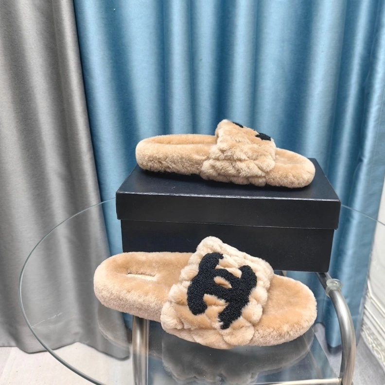 Chxnxl Slippers UrbanStyle 123396