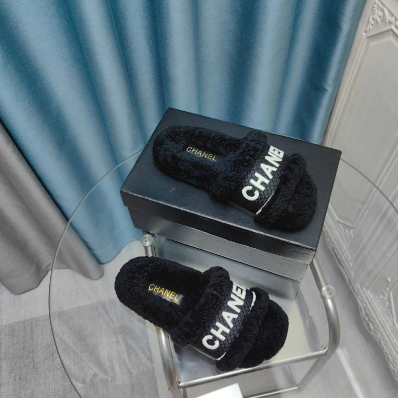 StreetReady Chxnxl Slippers 123392
