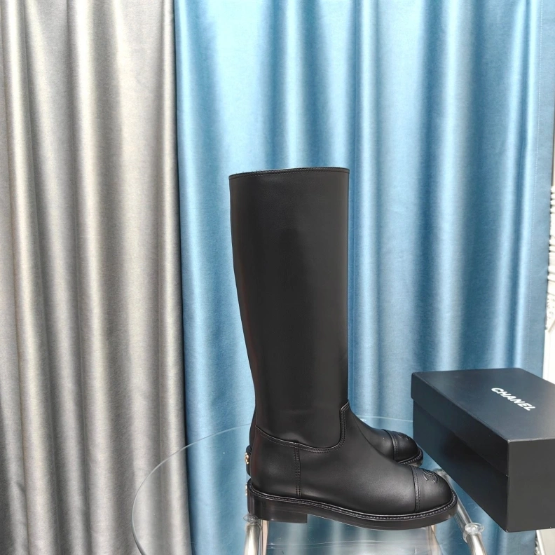 Minimalist Chxnxl Boots 123893