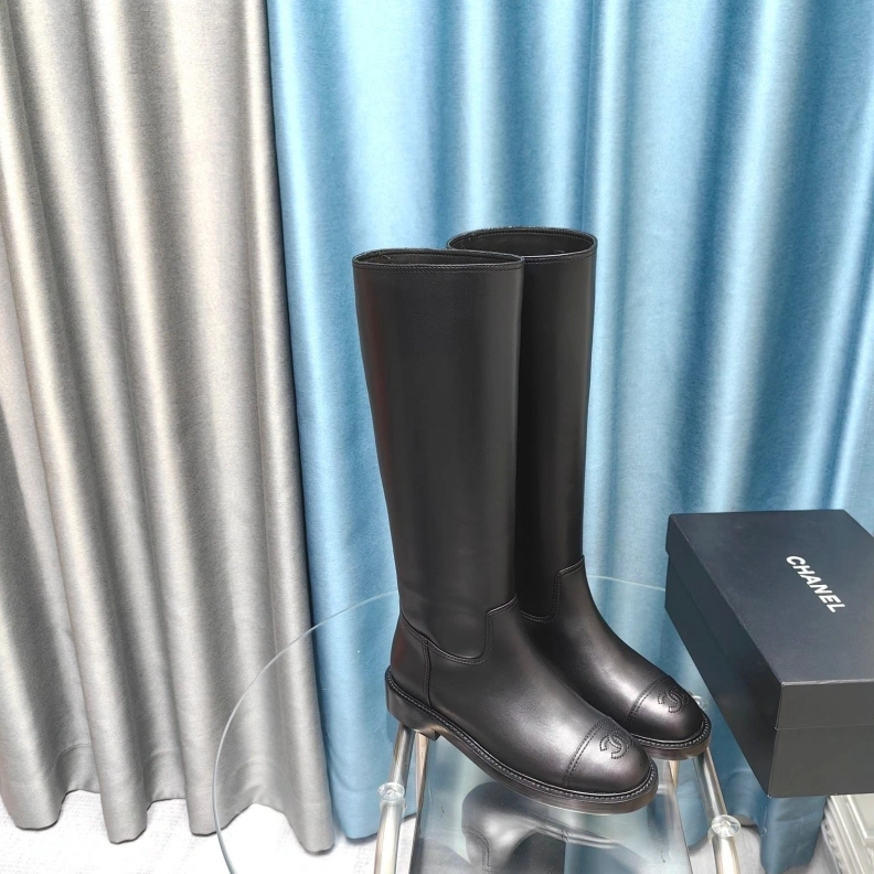 Minimalist Chxnxl Boots 123893