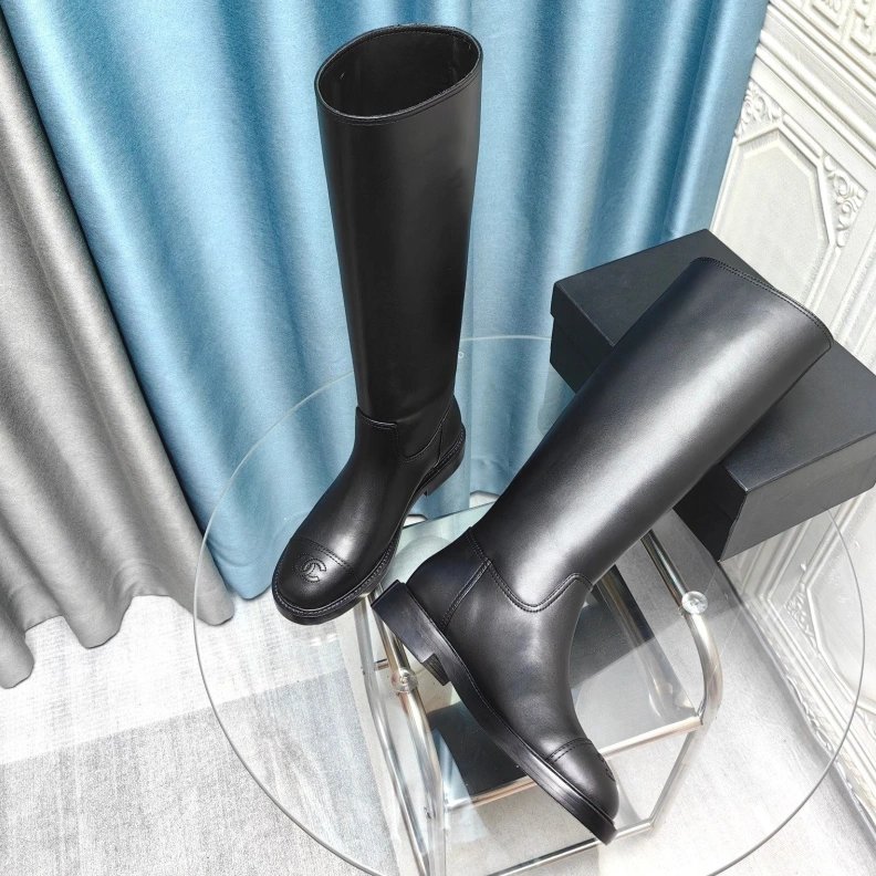 Minimalist Chxnxl Boots 123893