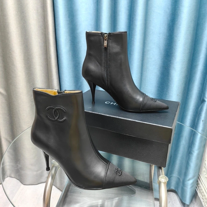Chxnxl Boots Vibrant 123886