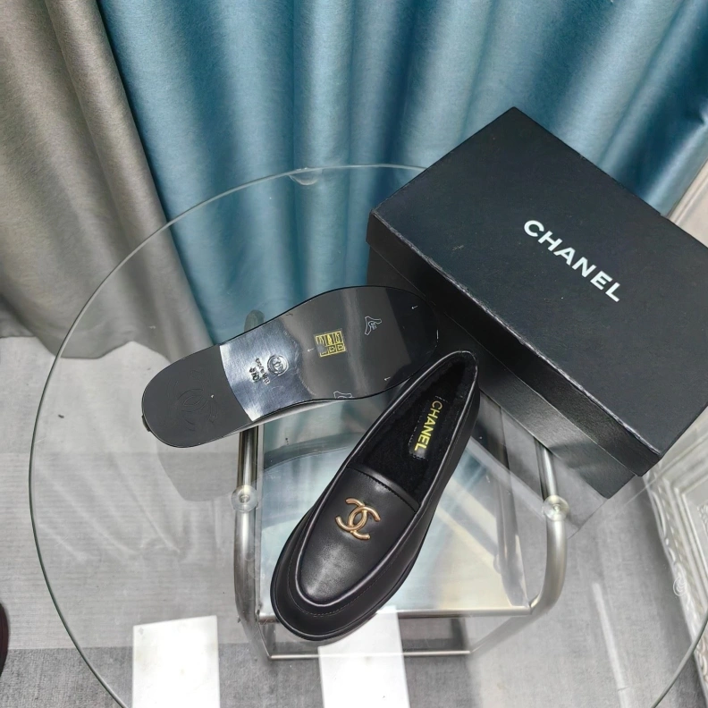 Fashionable Chxnxl Leather Shoes 123526