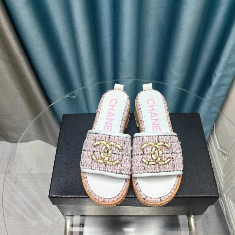TopPick Chxnxl Slippers 123379