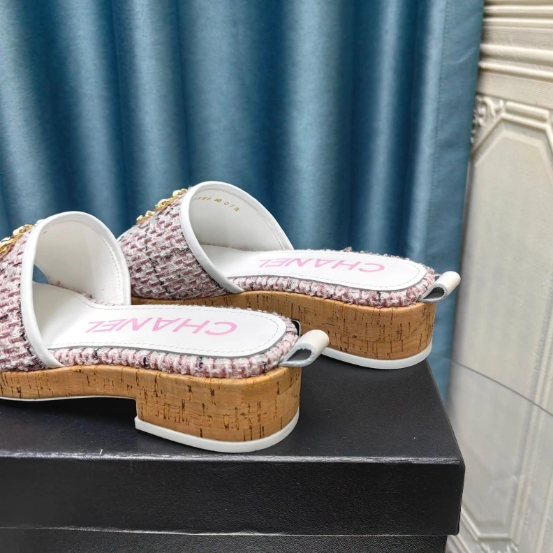 TopPick Chxnxl Slippers 123379