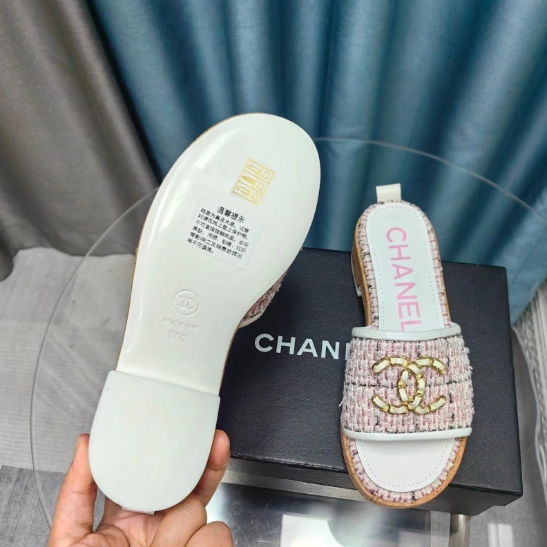 TopPick Chxnxl Slippers 123379