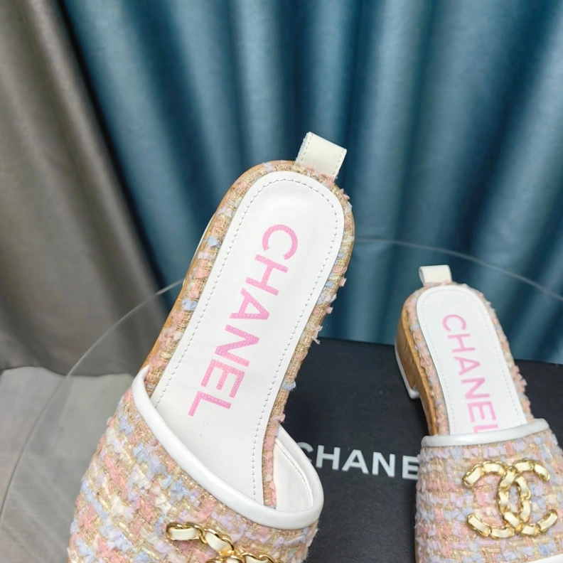 TopPick Chxnxl Slippers 123387