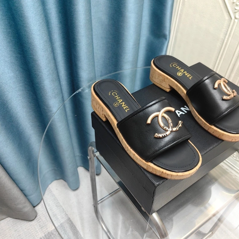 TopPick Chxnxl Slippers 123357