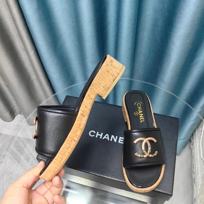 TopPick Chxnxl Slippers 123357