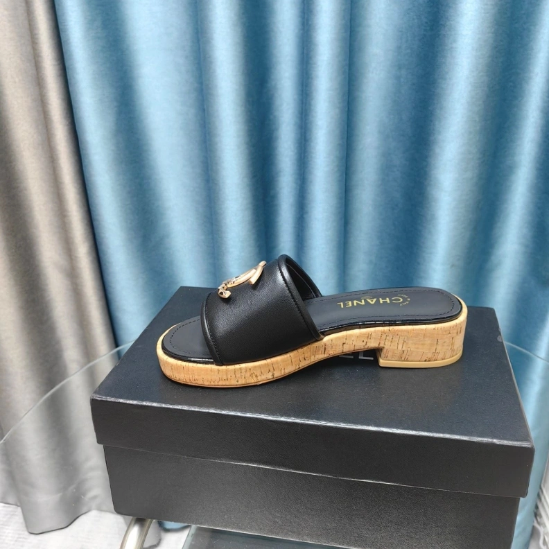 TopPick Chxnxl Slippers 123357