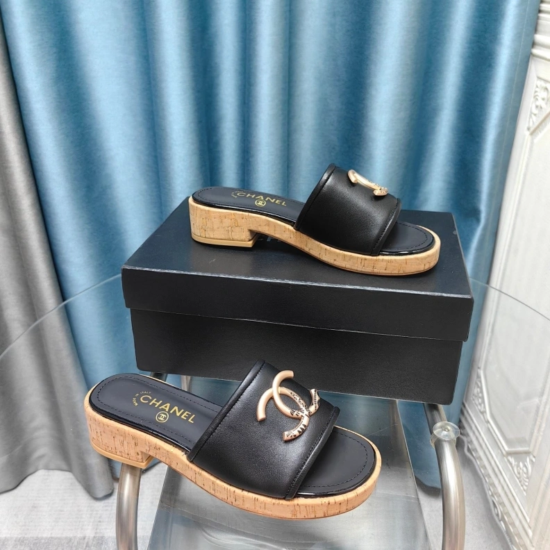 TopPick Chxnxl Slippers 123357