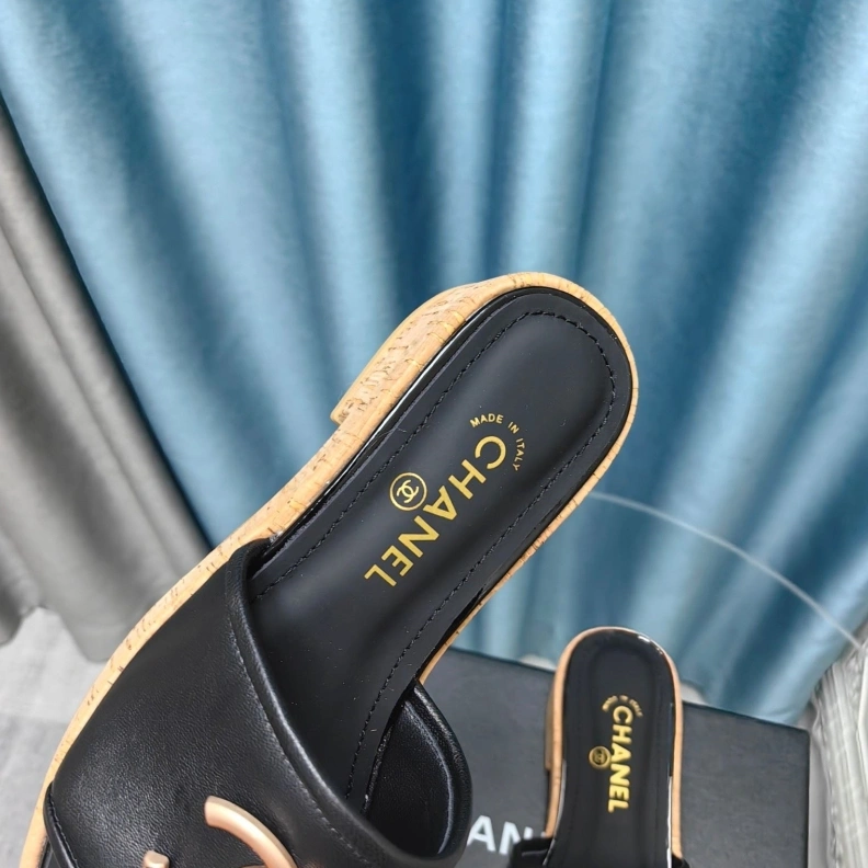 TopPick Chxnxl Slippers 123357