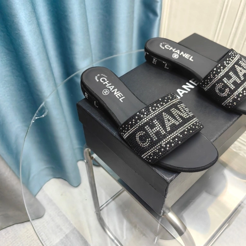Chxnxl Slippers UrbanStyle 123345