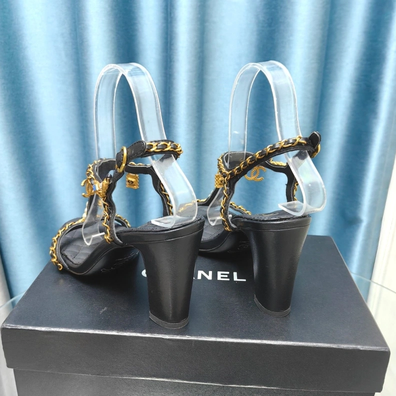 Stylish Chxnxl High Heels 123625