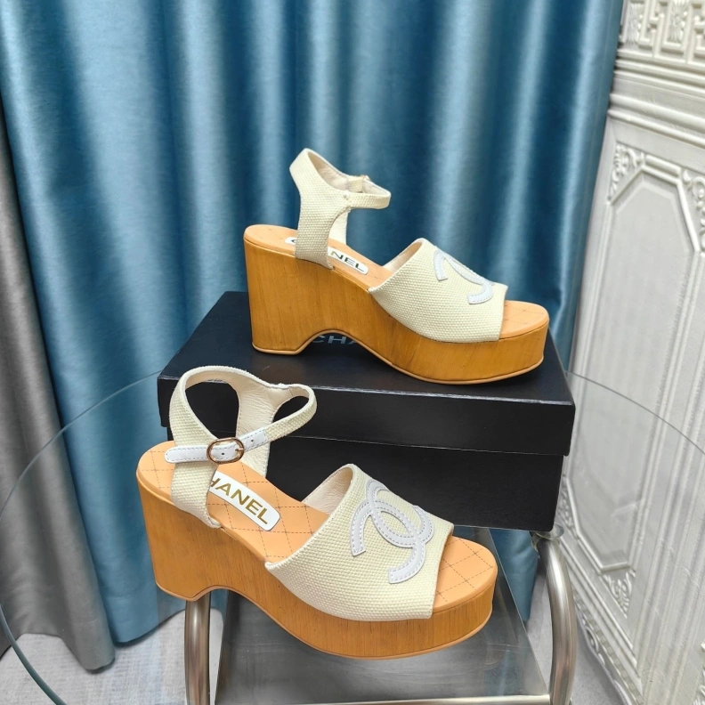 NewStyle Chxnxl Sandals 123454