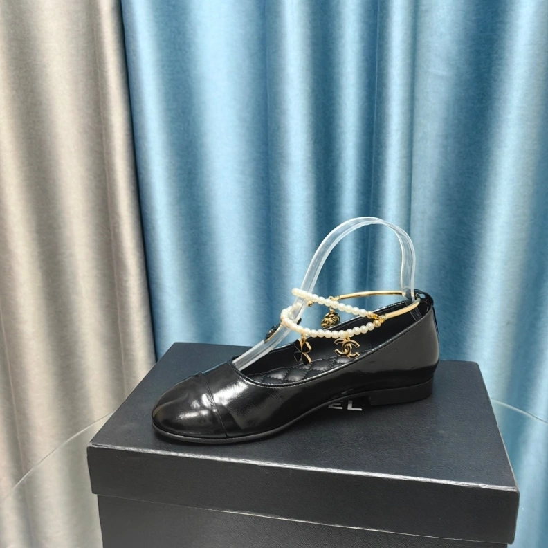 Modern Chxnxl Flat Shoes 123689