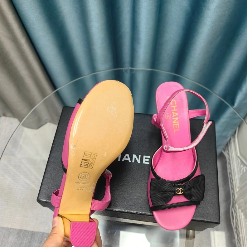 Bold Chxnxl High Heels 123598