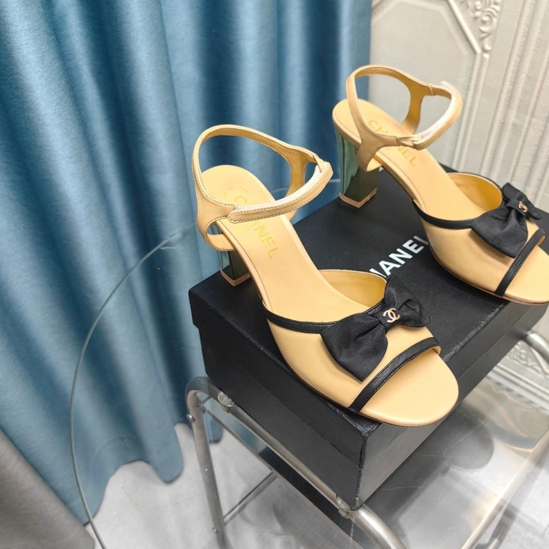 Versatile Chxnxl High Heels 123597