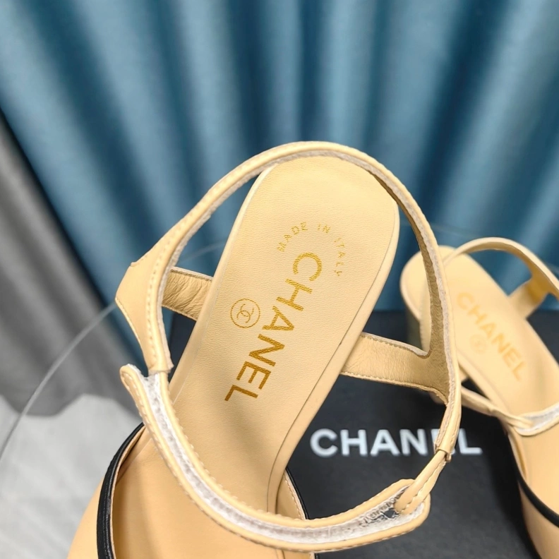 Versatile Chxnxl High Heels 123597
