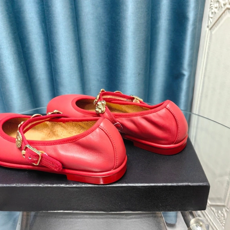 Modern Chxnxl Flat Shoes 123679