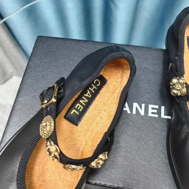 GoAnywhere Chxnxl Flat Shoes 123675