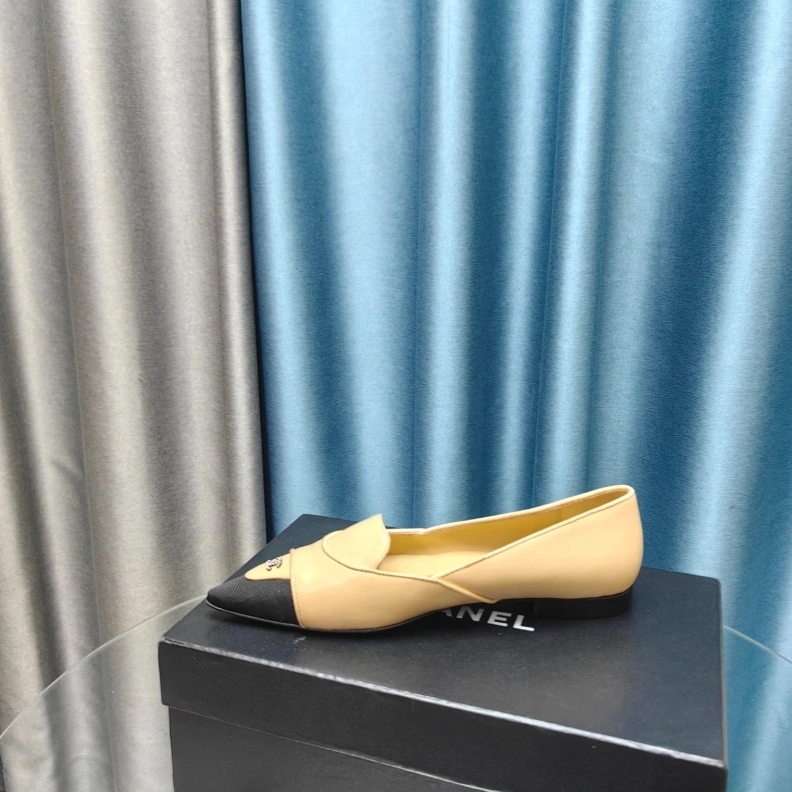 Durable Chxnxl Flat Shoes 123667