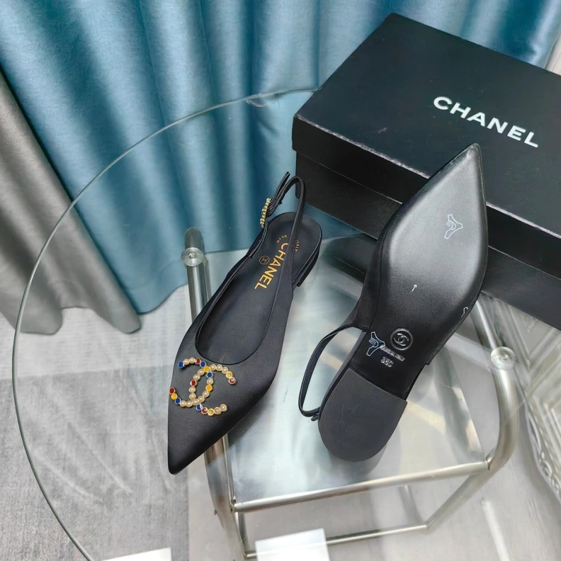 Chxnxl Sandals Bright 123430