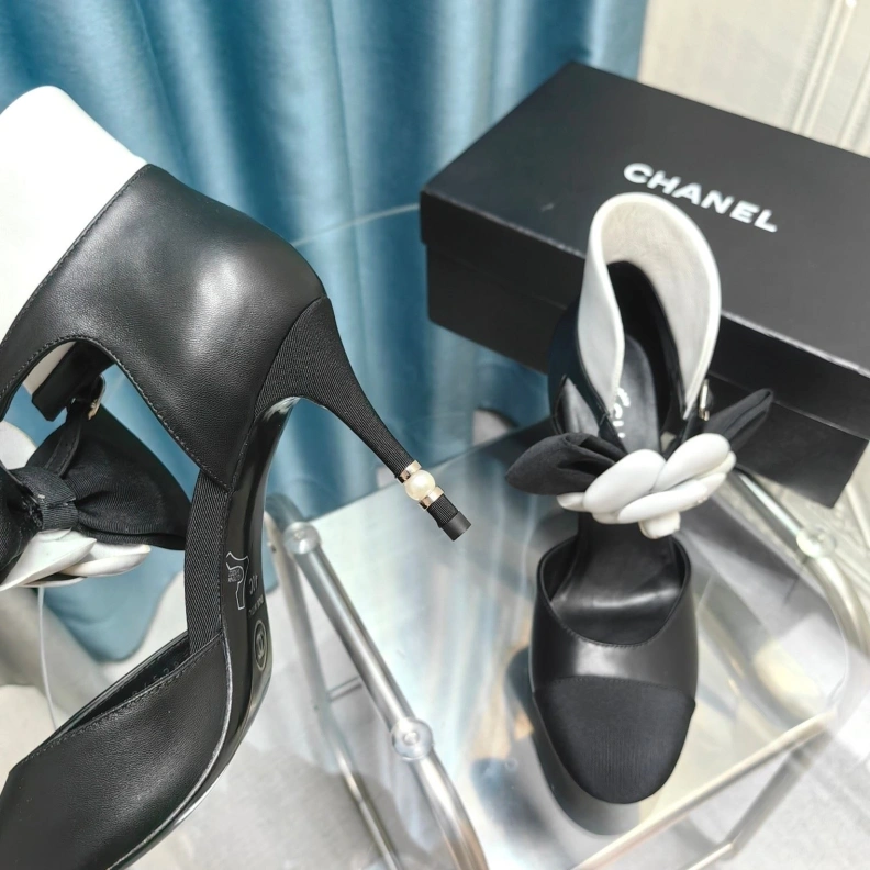 Versatile Chxnxl High Heels 123584