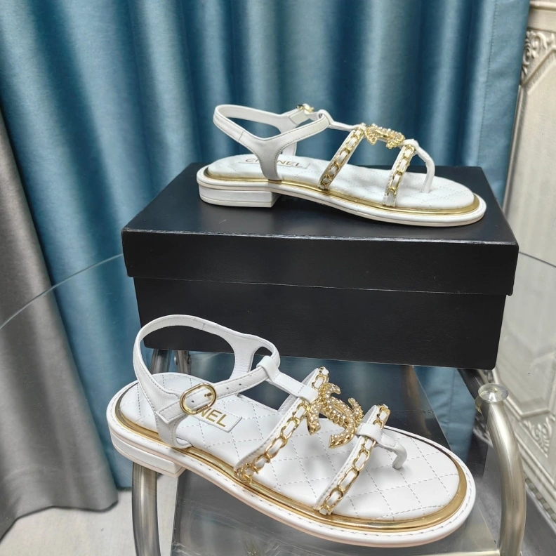 Trendsetting Chxnxl Sandals 123437