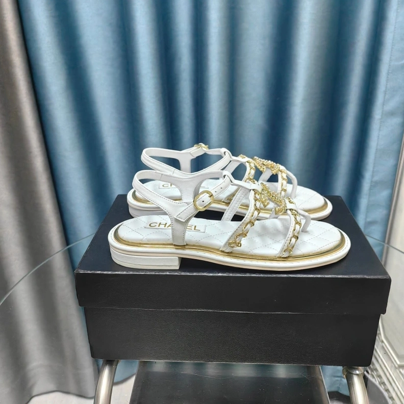 Trendsetting Chxnxl Sandals 123437