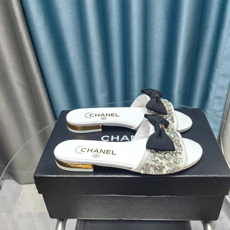 Chxnxl Slippers Practical 123322