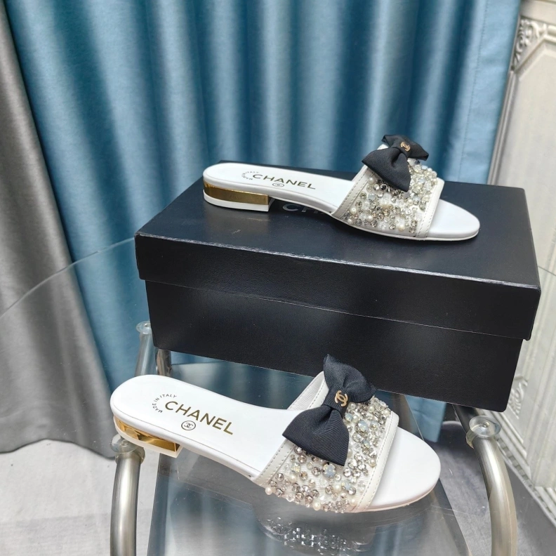 Chxnxl Slippers Practical 123322