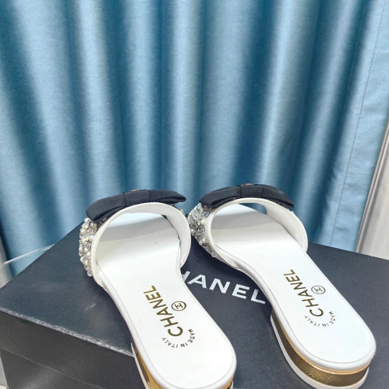 Chxnxl Slippers Practical 123322