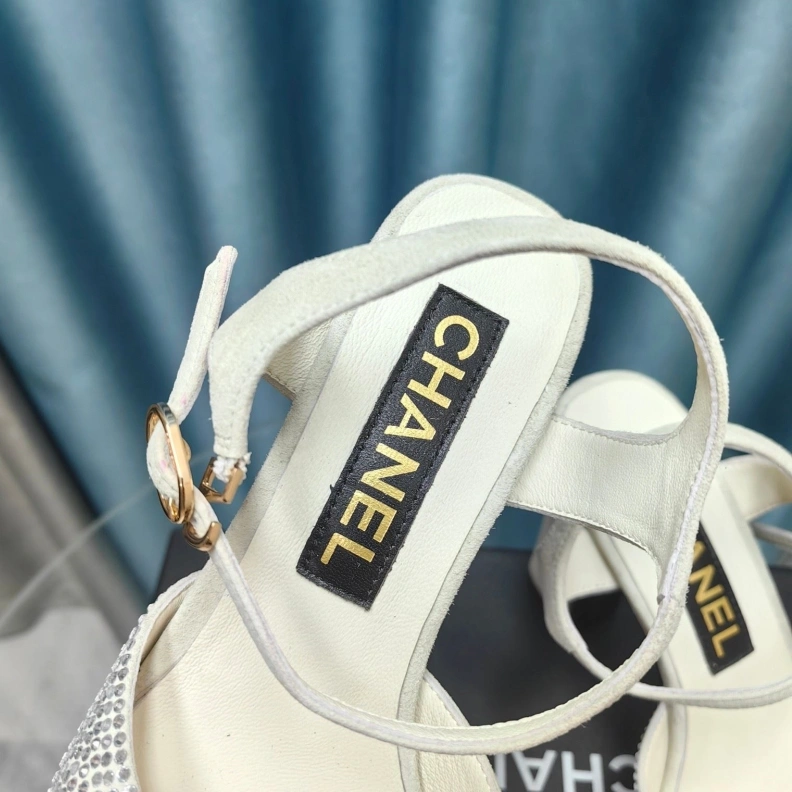 SportInspired Chxnxl Slippers 123323