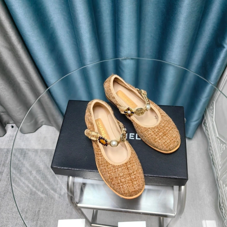 Lightweight Chxnxl Flat Shoes 123677