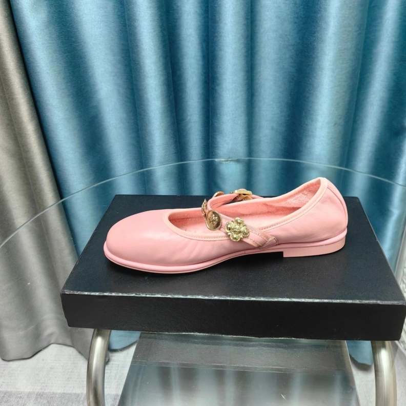 Functional Chxnxl Flat Shoes 123661