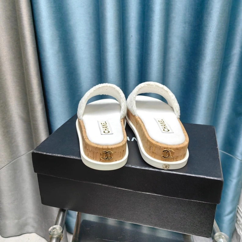 Chxnxl Slippers Bold 123315