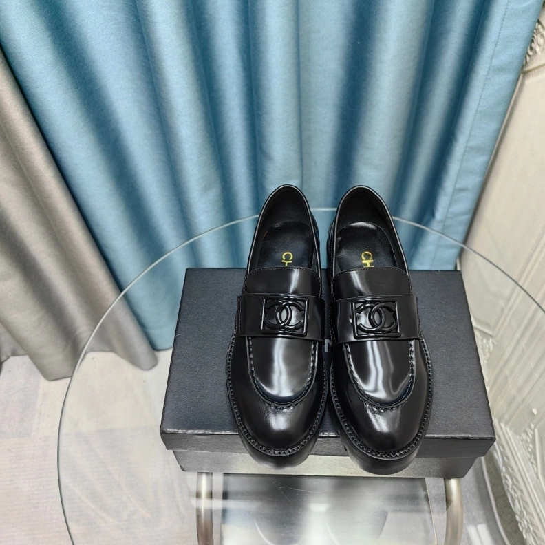 NewStyle Chxnxl Leather Shoes 123512